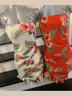 Floral Ruched Spaghetti-Strap Dress - White / Red